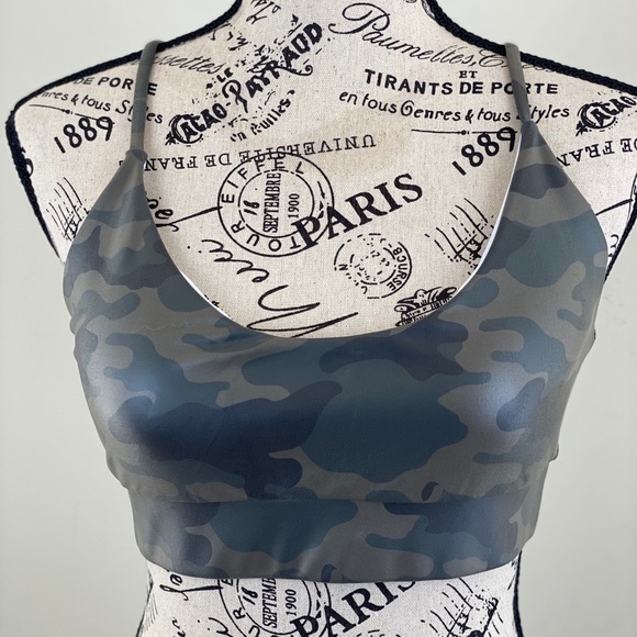 Electric Yoga Camo Sports Bra Stephanie Bohbot - Picture 5 of 11